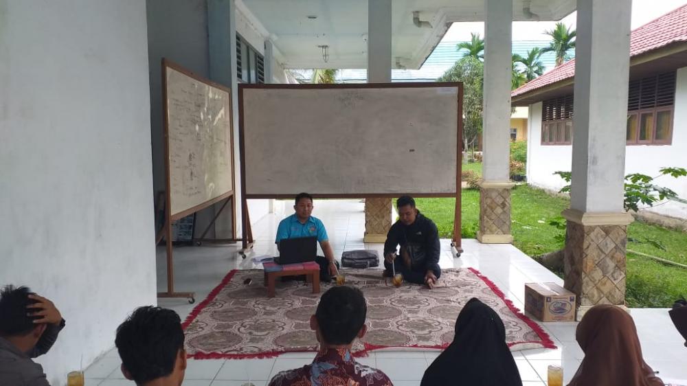 HMI Komisariat Pertanian Taja follow up materi Kepemimpinan Manajemen Organisasi