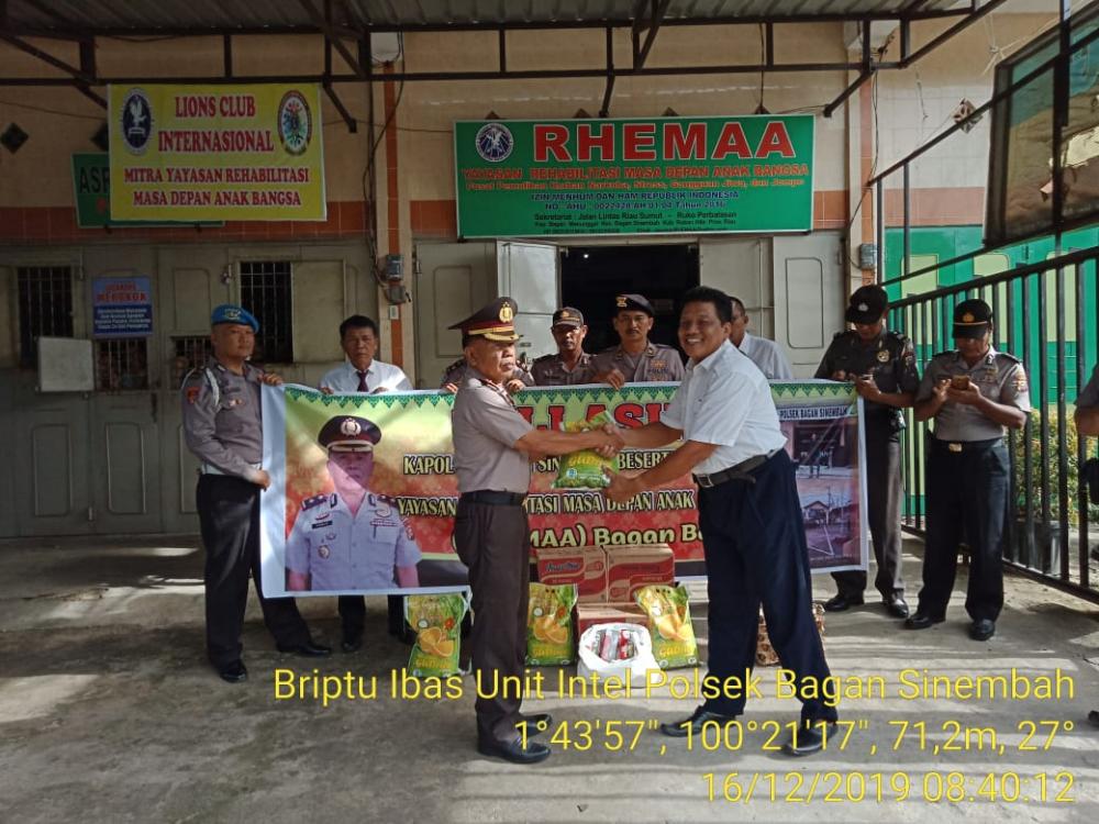 Polsek Bagan Sinembah Serahkan Tali Asih  ke Yayasan Rehabilitasi Rhema