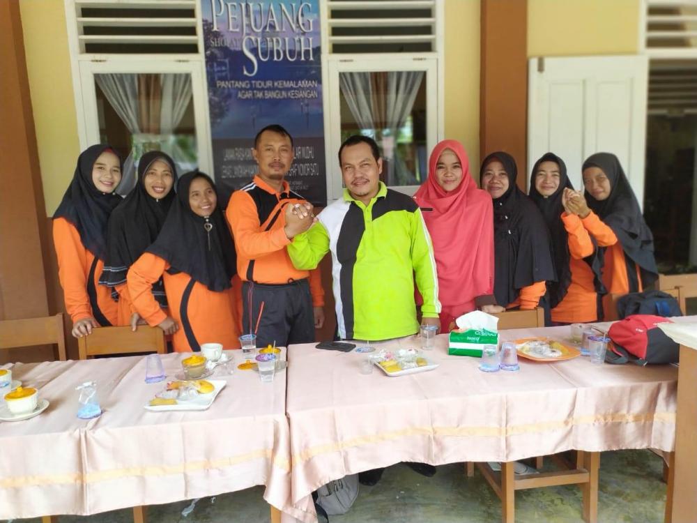 Pererat Persahabatan, SMPN 10 Rupat Terima Kunjungan SMPN 8 Rupat
