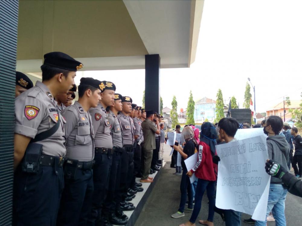 FSBB kembali menggelar aksi unjuk rasa untuk menagih janji
