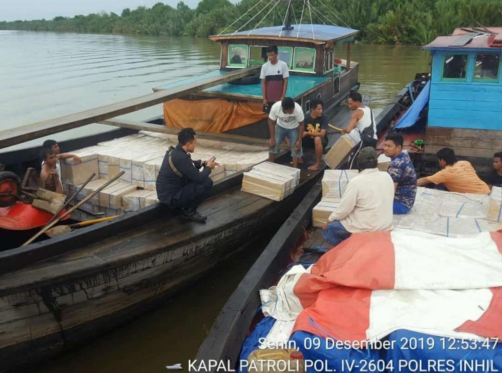 KPP Bea Cuka Tipe Madya Tembilahan dan Polres Inhil Mengamankan Rokok Ilegal Senilai Rp 2,8 Miliar 
