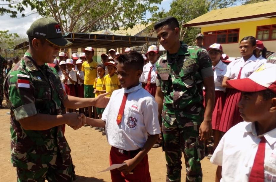 Meriahkan Hari Juang Kartika TNI AD Tahun 2019, Satgas Pamtas RI-RDTL Yonif 132/BS, Gelar Lomba PBB di Sekolah Perbatasan.
