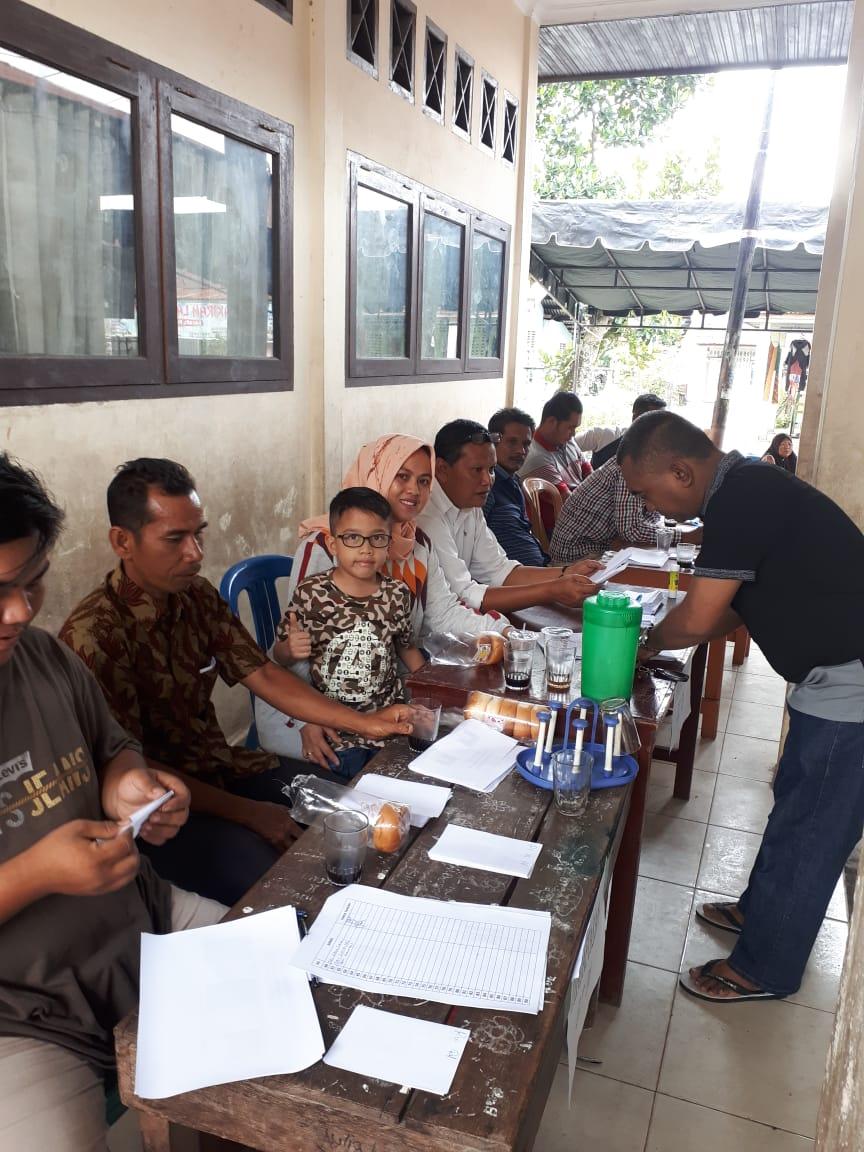 Lurah Langgini Menghadiri Pemilihan Ketua RT/RW dan Ketua Pemuda Bersama Masyarakat Kampung Baru Bonca Losung 