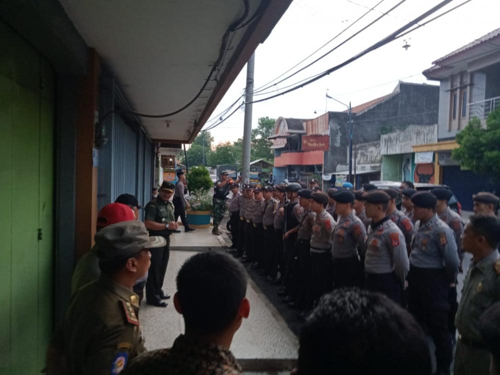 Pemerintah, POLRI dan TNI Menjamin Kebebasan Beribadah