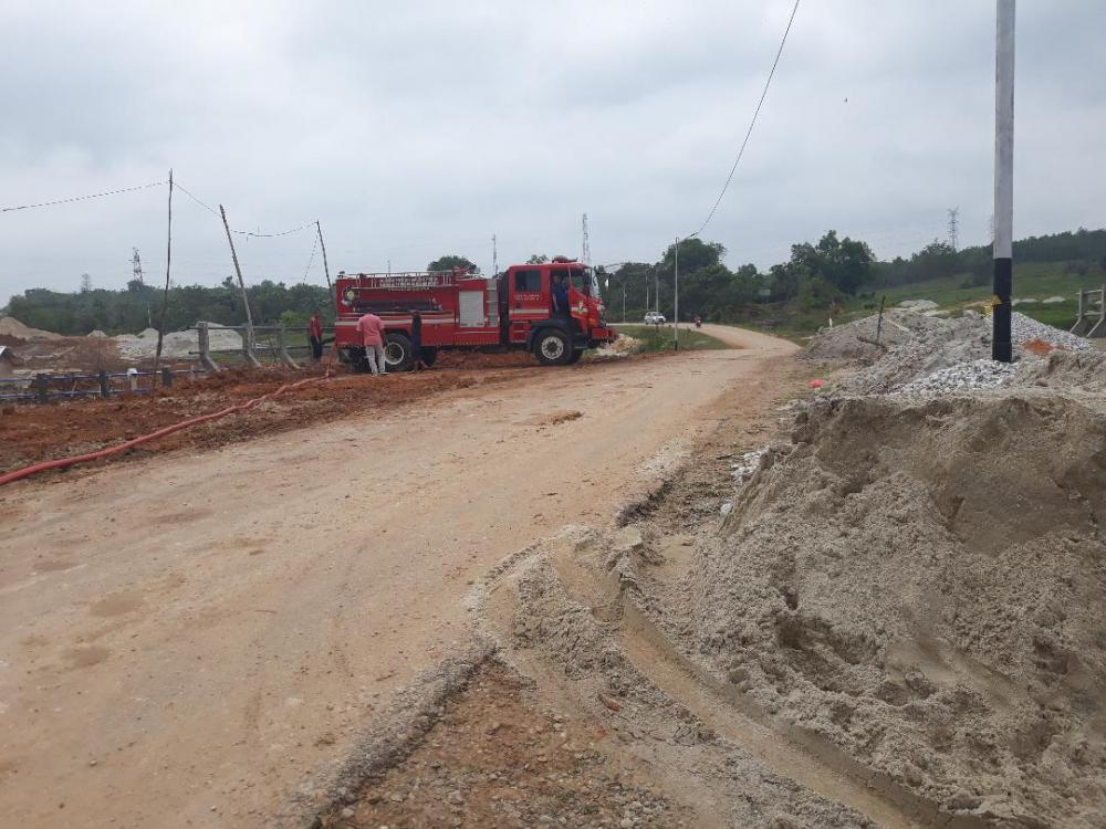 Mobil DAMKAR Kampar "disewa"  Kontraktor ?