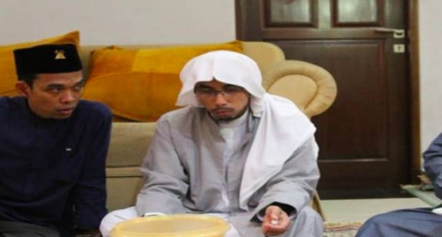Ustaz Maaher At-Thuwalibi alias Soni Eranata (28) Diciduk Polisi Diduga Melanggar UU ITE