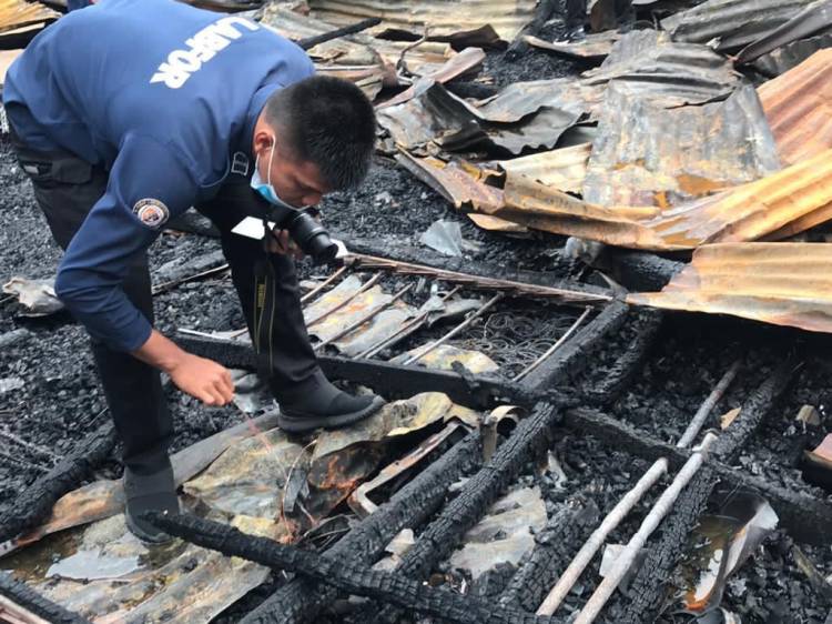 Bid Labfor Polda Riau Selidiki Secara Intensif Penyebab Musibah Kebakaran di Wisma Abu