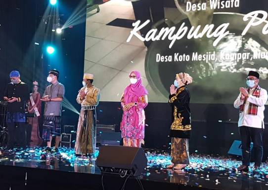 STP Riau Raih Penghargaan Terbaik I Tingkat Nasional atas Pendampingan di Desa Wisata Koto Masjid