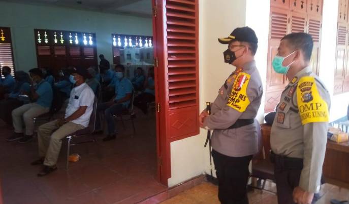 Kapolres Kuansing Cek dan Monitoring Pelaksanaan Rapat Pleno di PPK