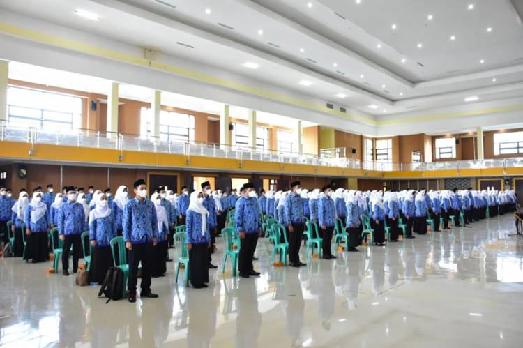 Walikota Banjar Melantik 230 CPNS Kota Banjar Menjadi PNS Formasi Tahun 2019