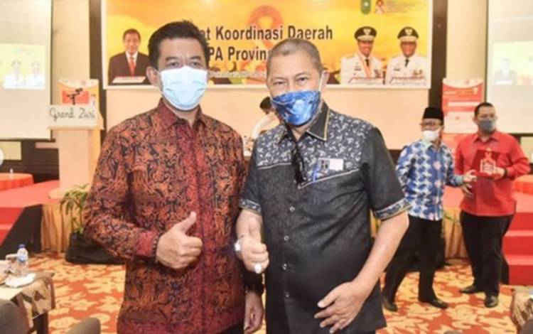 Wabup H. Syamsuddin Uti yang Juga Ketua Pelaksana KPA Inhil Hadiri Rakoorda Provinsi Riau
