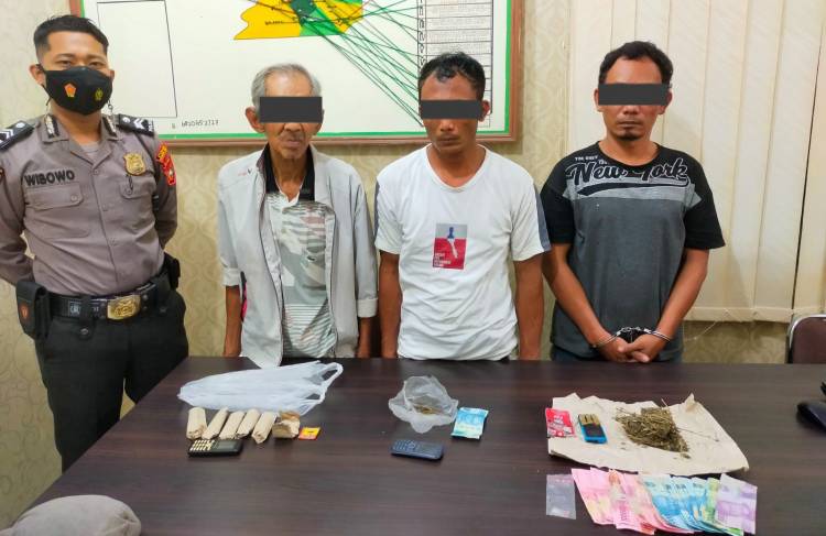 Sedang Transaksi Sabu dan Ganja, 2 Supir Beserta 1 Orang Kakek Diringkus Polisi