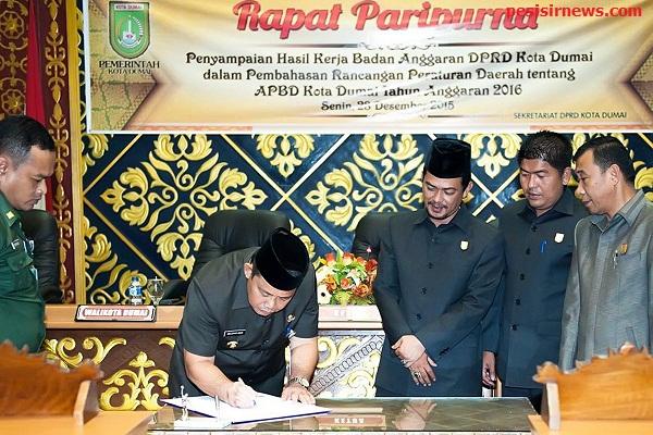 APBD Dumai 2016 di Teken Gubernur Hari Ini