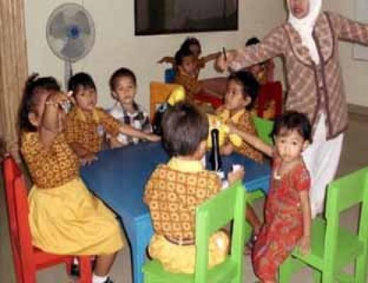 Anggaran Minim & Belum Jadi ASN, Guru PAUD Rohil Tak Maksimal
