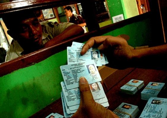 DPRD Imbau Warga Pekanbaru Jangan Mau Bayar Saat Urus KTP Hilang