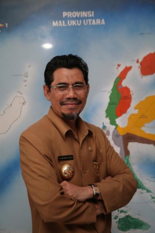 Isak tangis warnai Perpisahan Bupati Kasuba