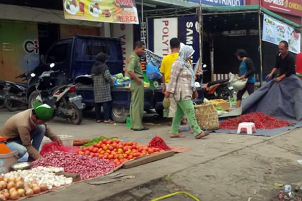 KPP : Pedagang Pasar Pagi di Jalan Ombak Hingga Pukul 08.00 WIB