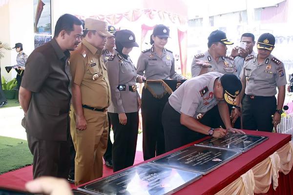Kapolda Riau Resmikan Kantor Polsek Dumai Kota