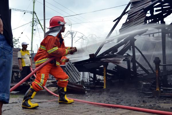 Kebakaran Rumah Di Dumai Meningkat Selama 2015