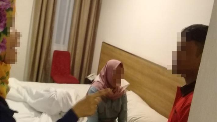 ASTAGA! Wanita ini Ditiduri 12 Pria, Sang Suami Malah Lakukan Hal ini