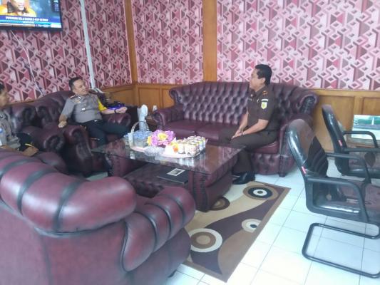 Kapolres Inhil Berkunjung ke Kejaksaan Negeri, Ada Apa ya?