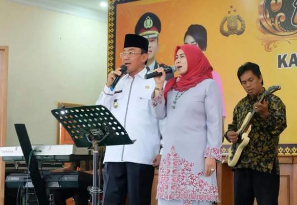 Optimalkan Pilkada Serentak, Bupati Inhil Imbau Masyarakat Lengkapi Administrasi Kependudukan