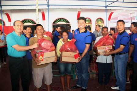 Sambut Imlek Ke-2566‎,Perantau Bagikan 1.830 Paket Sembako