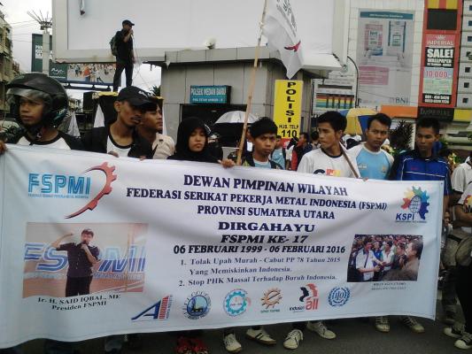 Buruh Tuntut Pemerintah Agar Lindungi Pekerja