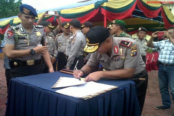 Kapolda Riau Pimpin Apel Forum Masyarakat Goro Melawan Karhutla di Bengkalis