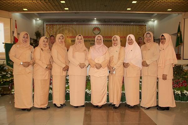 Ketua DWP Inhil Beserta Rombongan Hadiri Roadshow