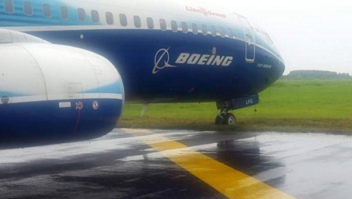 Lion Air Tergelincir, Bandara Juanda Ditutup Sementara