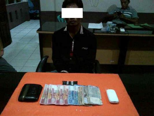 Polsek Tembilahan Inhil Ringkus Pemuda Pemilik Sabu