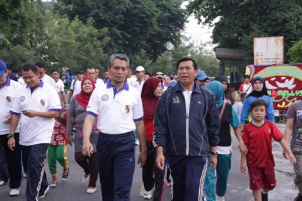 Walikota Pekanbaru Kembali Tegaskan PKL Dilarang Berjualan di Pedestrian Jalan