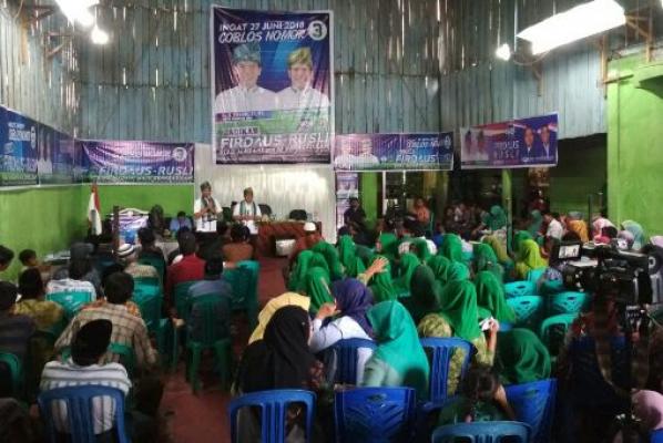 Masyarakat Menaruh Harapan Besar kepada Firdaus-Rusli