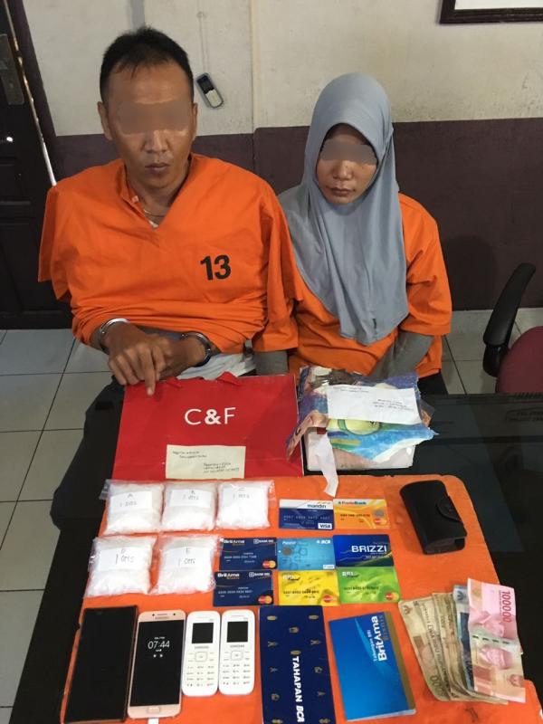 Polisi Gagalkan Pengiriman 500 gram Paket Sabu Yang Dipesan Seorang Napi di Tembilahan 