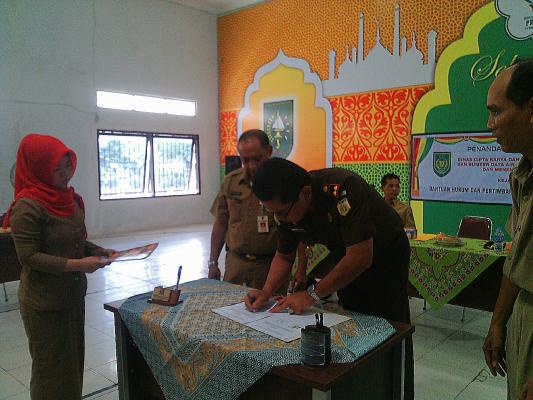 Tingkatkan Pembangunan, Kejari Tembilahan  Lakukan Mou Dengan 3 SKPD