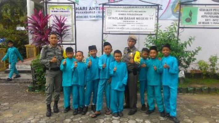 Antisipasi Penculikan Anak, Satpol PP Pekanbaru Berjaga di Sekolah