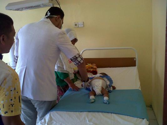 Dirawat di RSUD Arifin Achmad Pekanbaru, Balita Asal Inhu Penderita Kelainan Hati Sudah Bisa Buang Air dengan Lancar