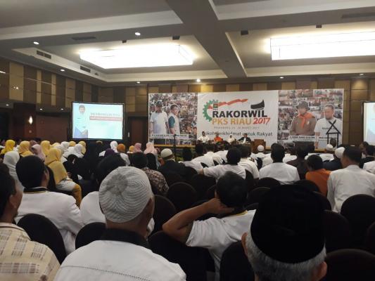 Pilgubri 2018, PKS Kampar Usul Usung Kader Sendiri