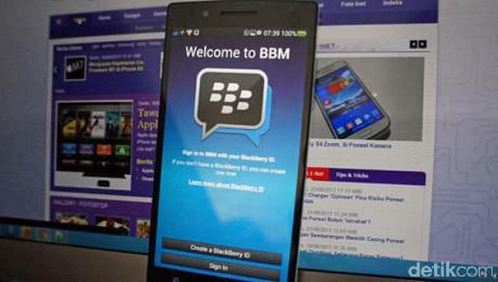 BlackBerry Gugat Facebook, WhatsApp dan Instagram