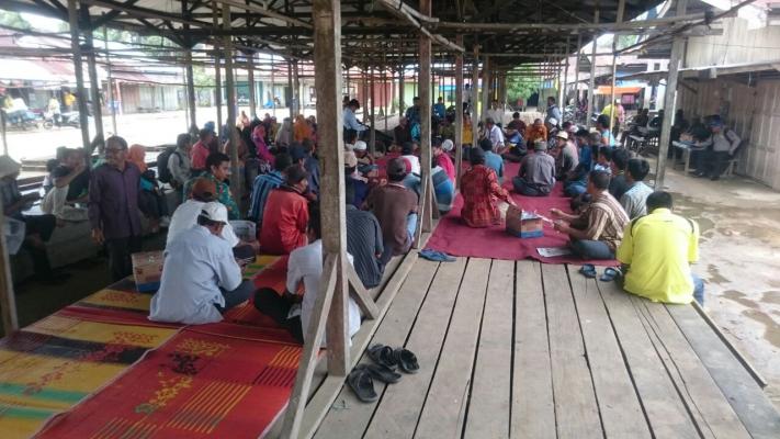 Dipasar Teluk Kiambang, Masyarakat Katakan H SU Tepat Berpasangan dengan HM Wardan