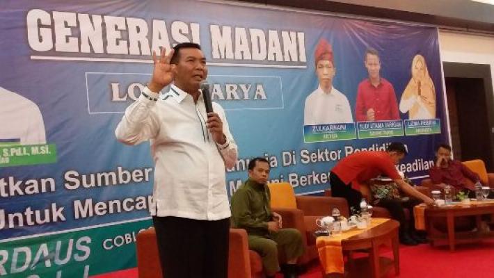 Firdaus Tantang Mahasiswa Menjadi Enterpreneur