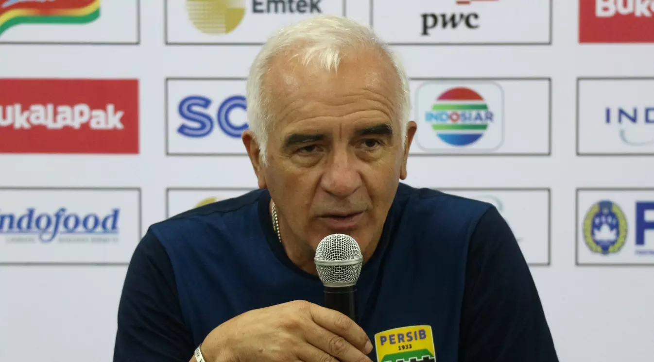 Gomez Ingin 4 Pemain Incarannya Segera Gabung Persib