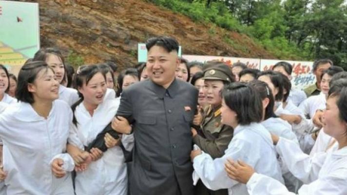 Kisah Gadis-gadis Korea Utara yang Didandani Cantik untuk Dijadikan Pasukan 