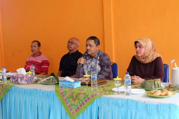 PPKL Sebagai Jejaring Kerja Potensial Diskop Riau Dalam Pembinaan Koperasi