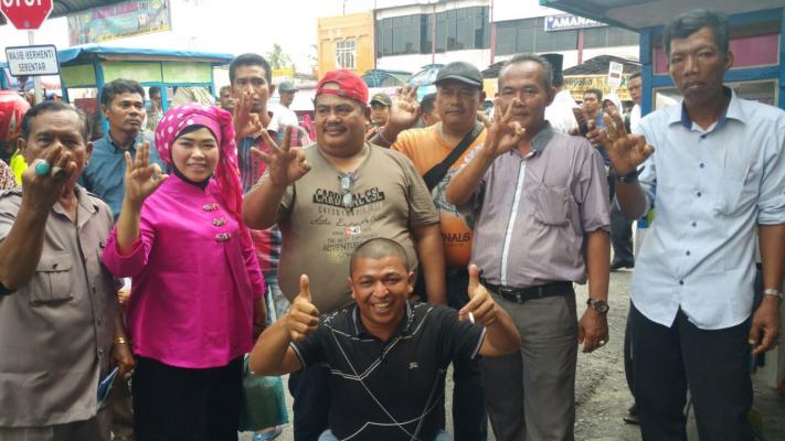 Pedagang Pasar Mandau-Duri Nyatakan Dukungan Untuk Firli Maju Riau Satu