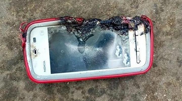 Ponsel Nokia Meledak, Gadis 18 Tahun Tewas Mengenaskan