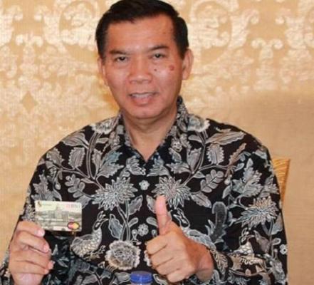 DR Firdaus Raih Penghargaan Kemendagri Sebagai Pemimpin Visioner Indonesia