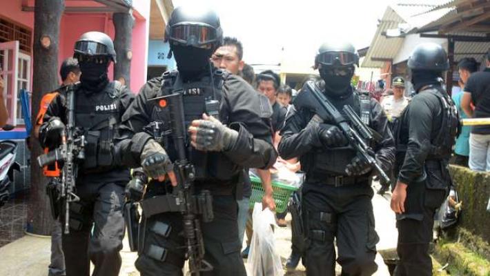 Diduga Sebagai Fasilitator ISIS, Robi Ditangkap Densus 88