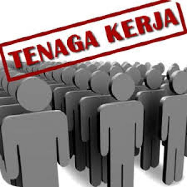 Puluhan Warga Dumai Datangi Kantor Disnakertrans